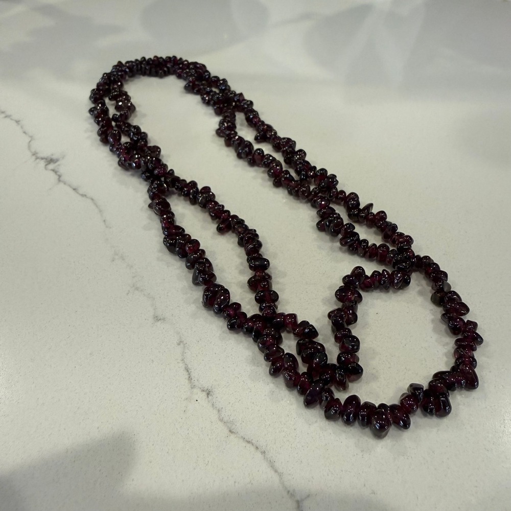 Boho Vintage Garnet Chip Necklace 32in Deep Wine Red Gemstone Untested
